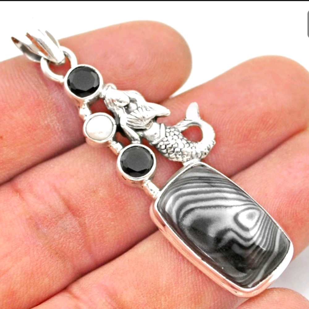 NWT . 925 Sterling Silver Mermaid Dendritic Psilomelane/Onyx Pendant 16.36 Carat
